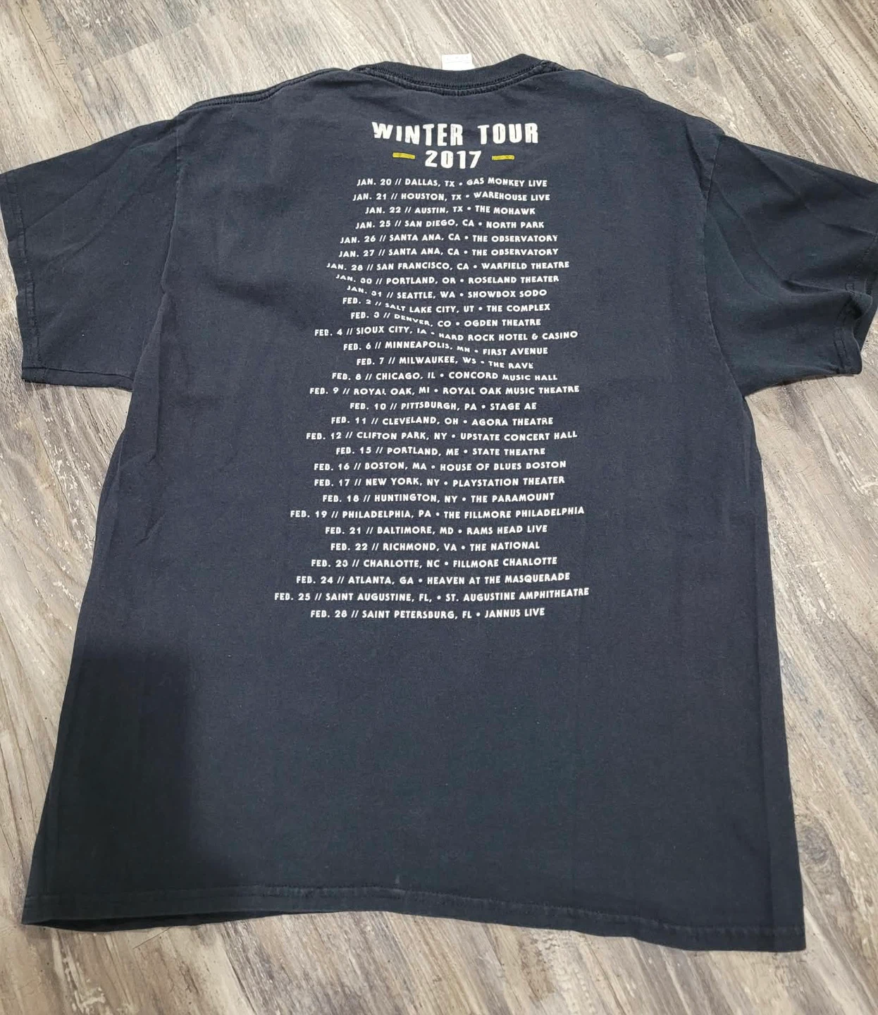 Vintage  Less Than Jake band Winter Tour 2017 T-Shirt Size Large - photo 2
