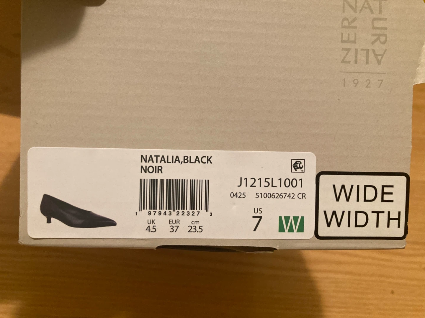 New - Naturalizer shoes (size7) - photo 2