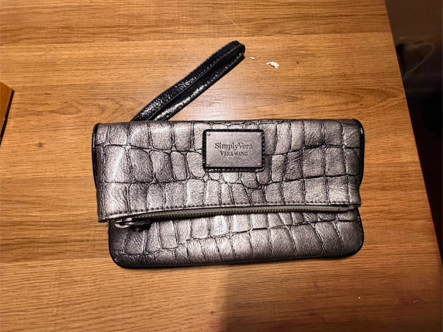 Simply Vera Vera Wang Silver Croc Embossed Wristlet Clutch - photo 3