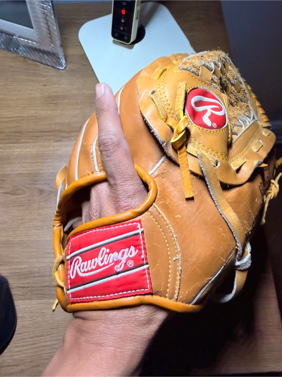 Rawlings RBG64 Baseball Glove