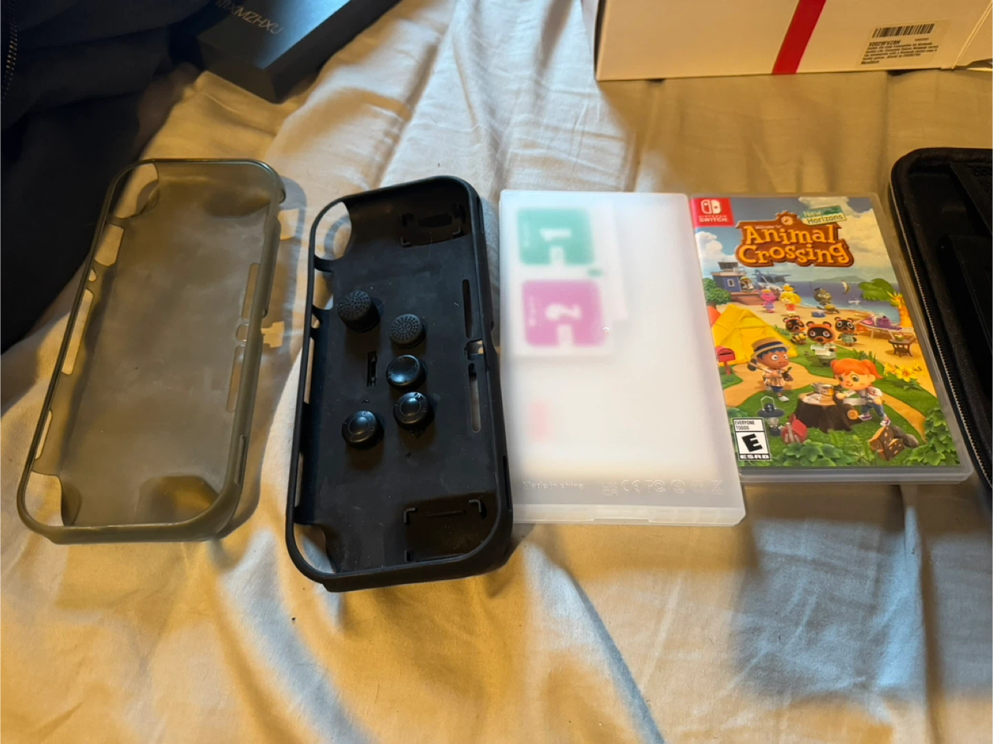Nintendo Switch Lite bundle - photo 3