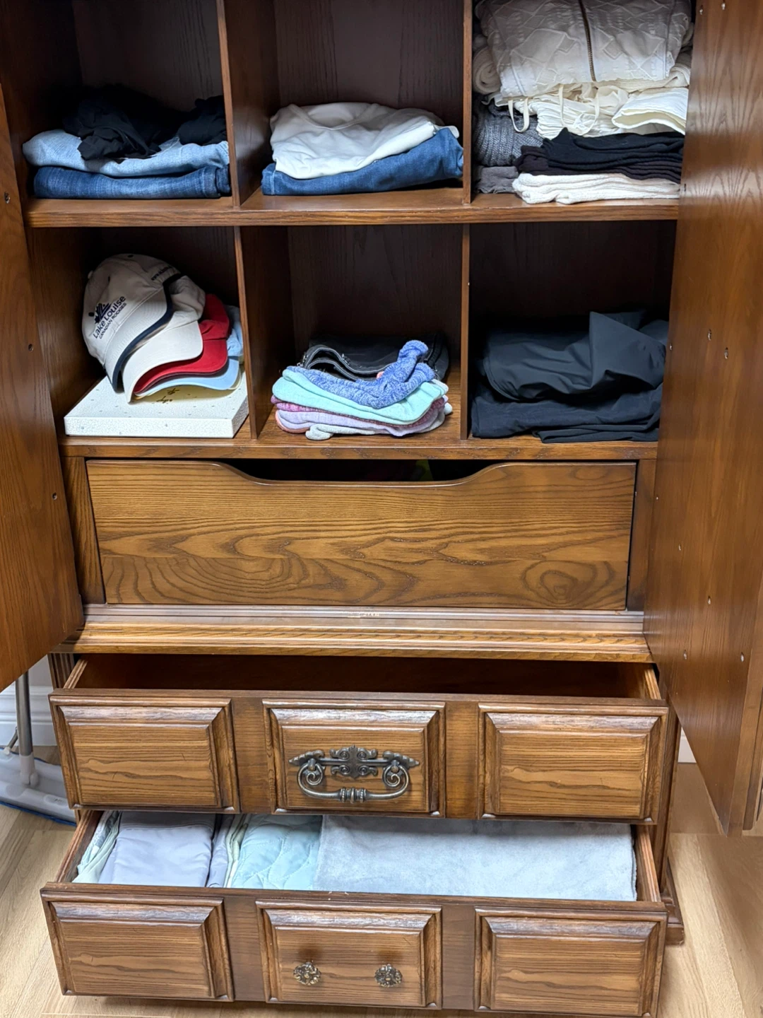 Solid Oak Wardrobe with 6 Compartments and 3 Drawers - photo 2