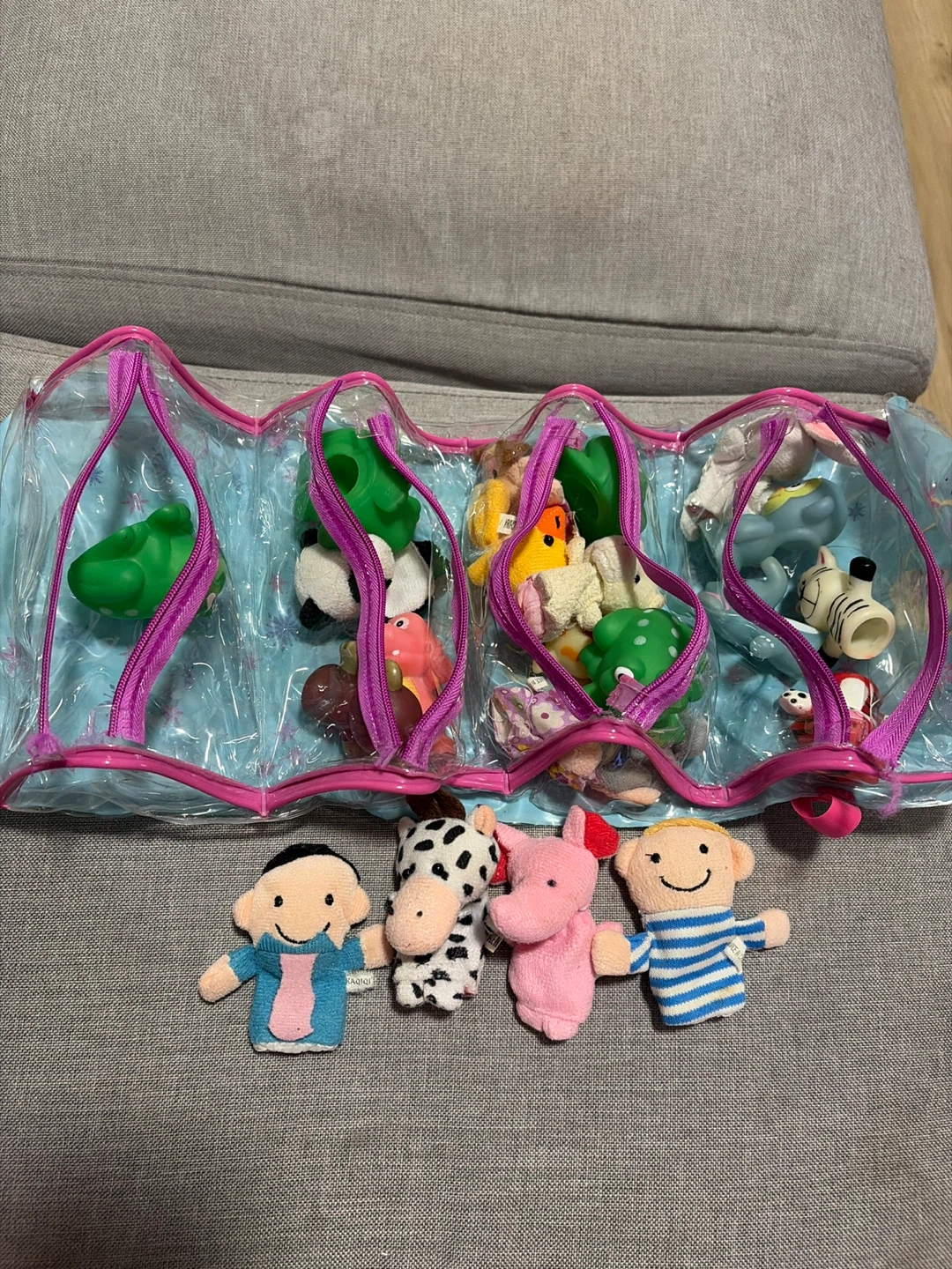Finger Puppet Set in Clear Organizer Bag