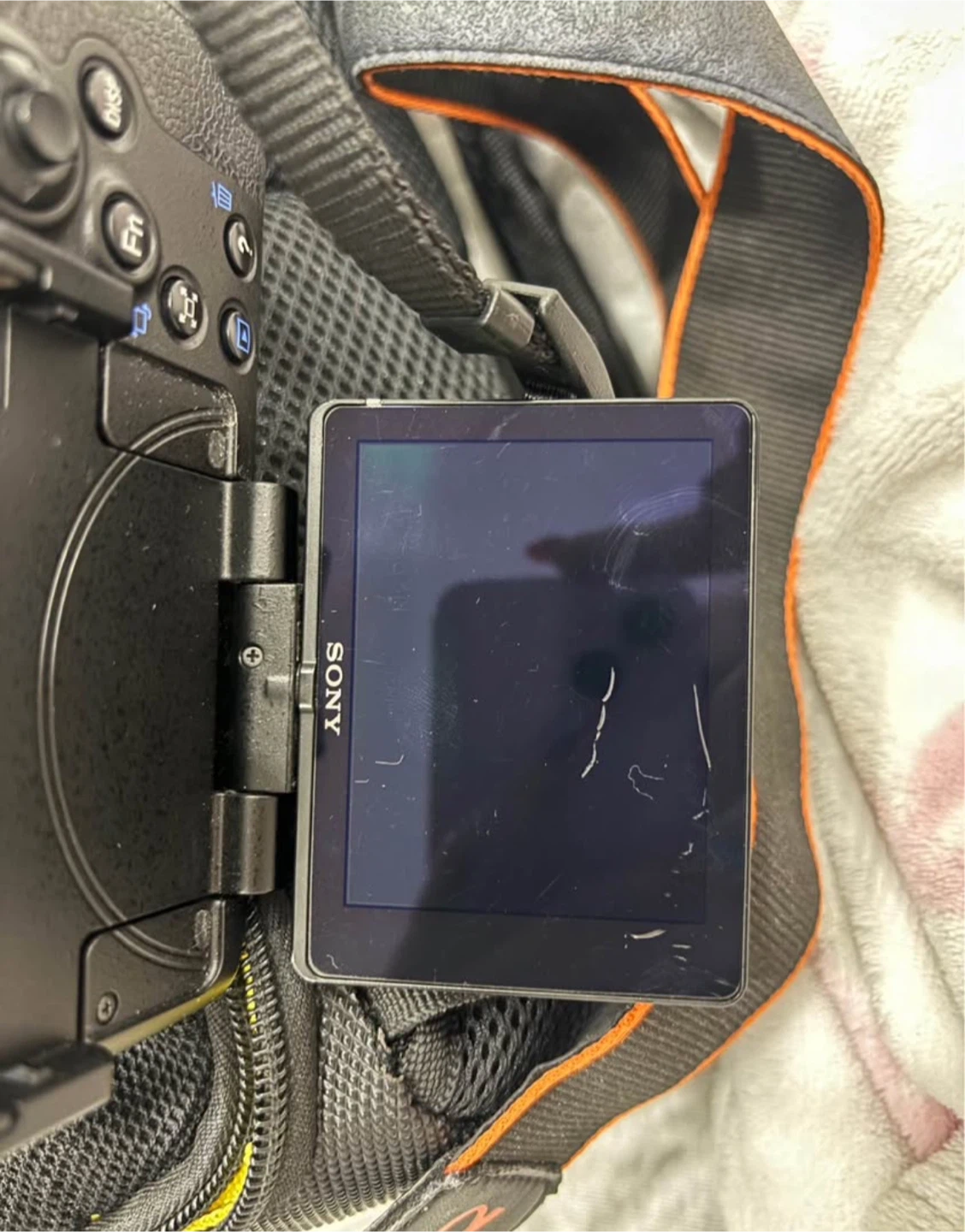 Sony Alpha a77 II DSLR Camera with DT 3.5-5.6/18-55 SAM Lens - photo 2