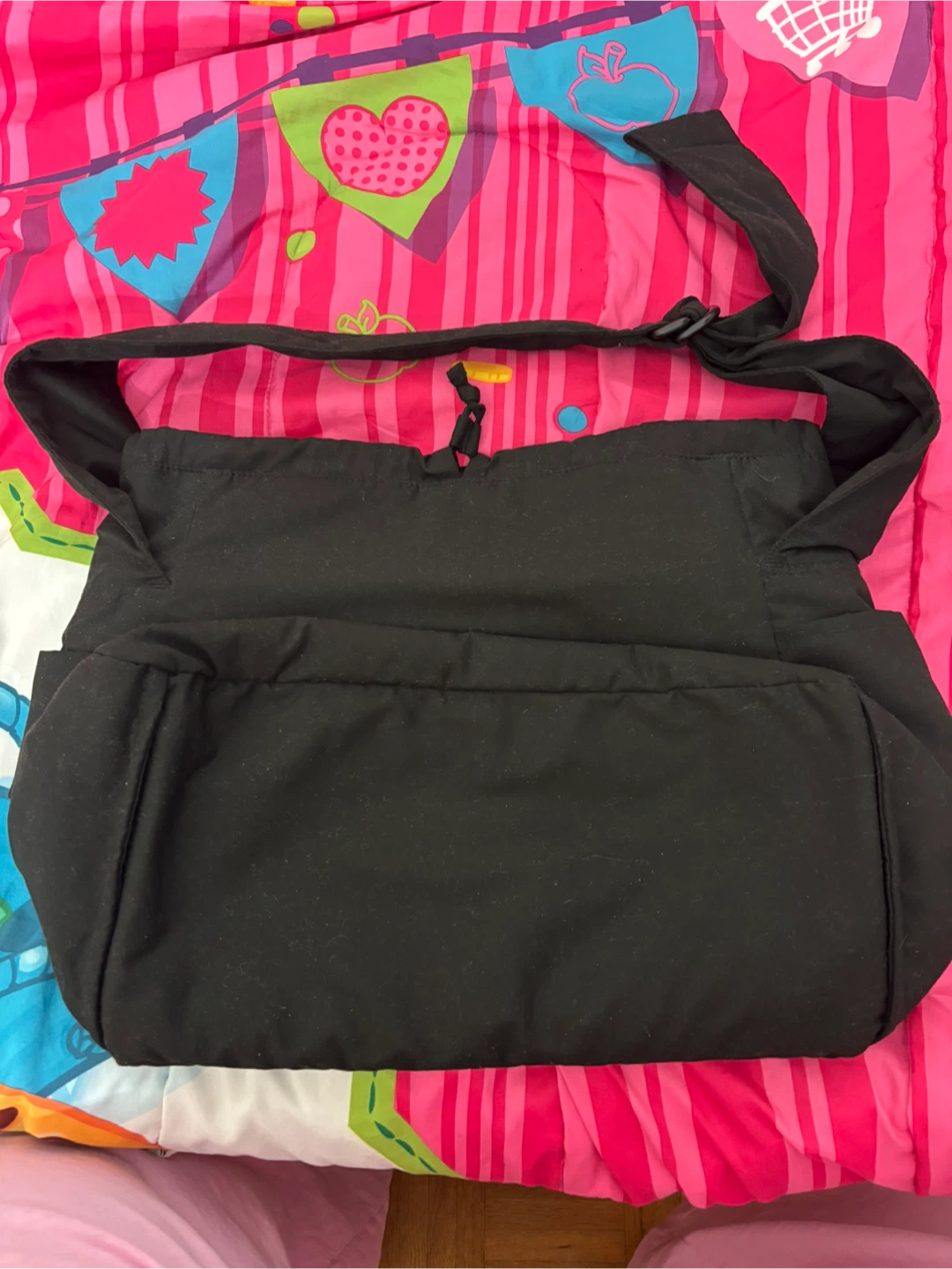 UNIQLO soft shoulder bag - black