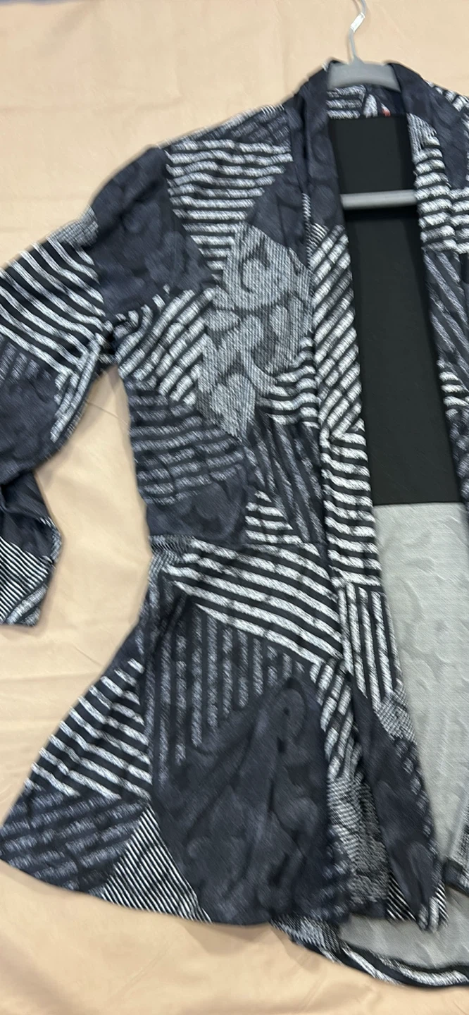 Women's Patterned Open Front Cardigan - photo 3