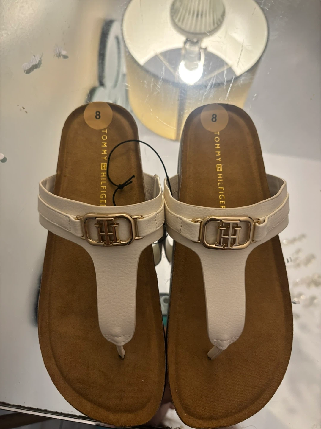 Tommy Hilfiger Women's White Thong Sandals Size 8 - photo 2
