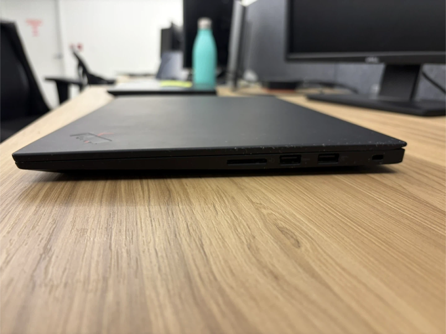 Lenovo ThinkPad X1 Carbon Laptop - photo 4