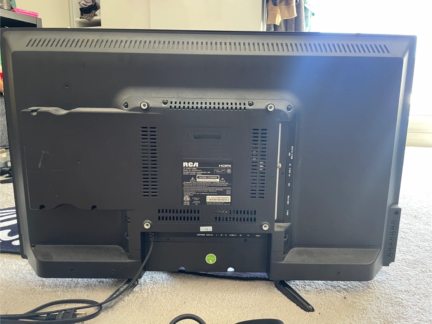 NEED GONE ASAP!! RCA 32-inch Roku Smart TV - photo 2