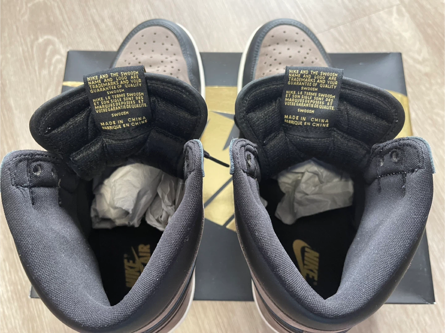 Air Jordan 1 High OG "Mocha" Sneakers - photo 3