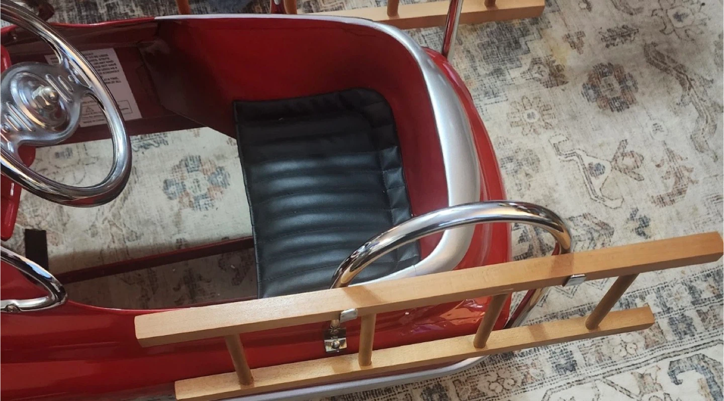 Kids Fire Fighter Pedal Car - photo 2