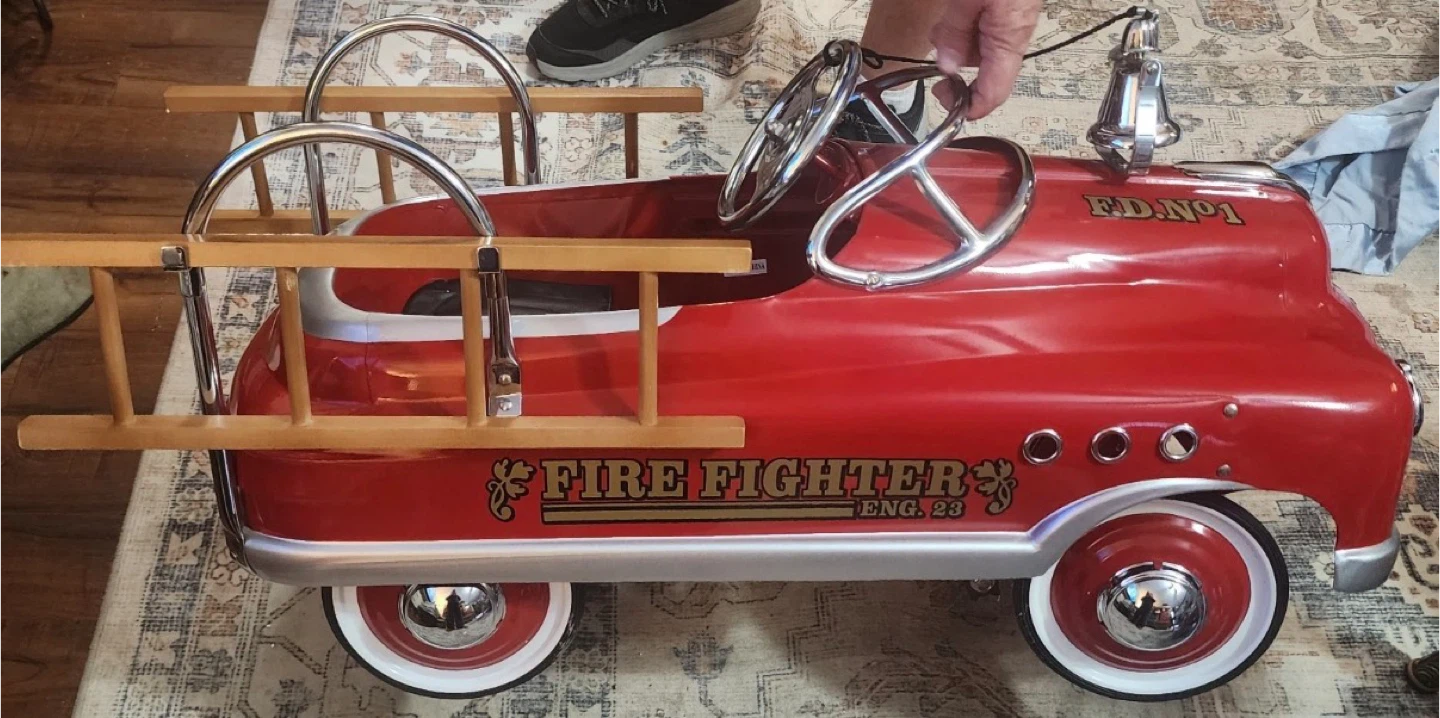 Kids Fire Fighter Pedal Car - photo 5