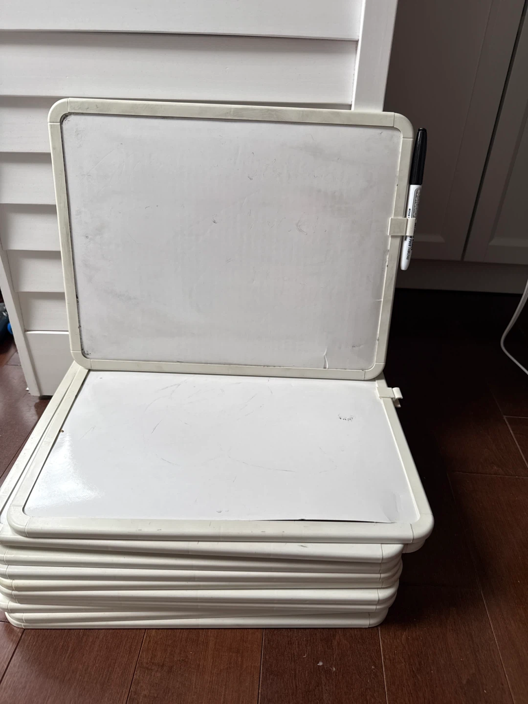 White Dry Erase Whiteboard