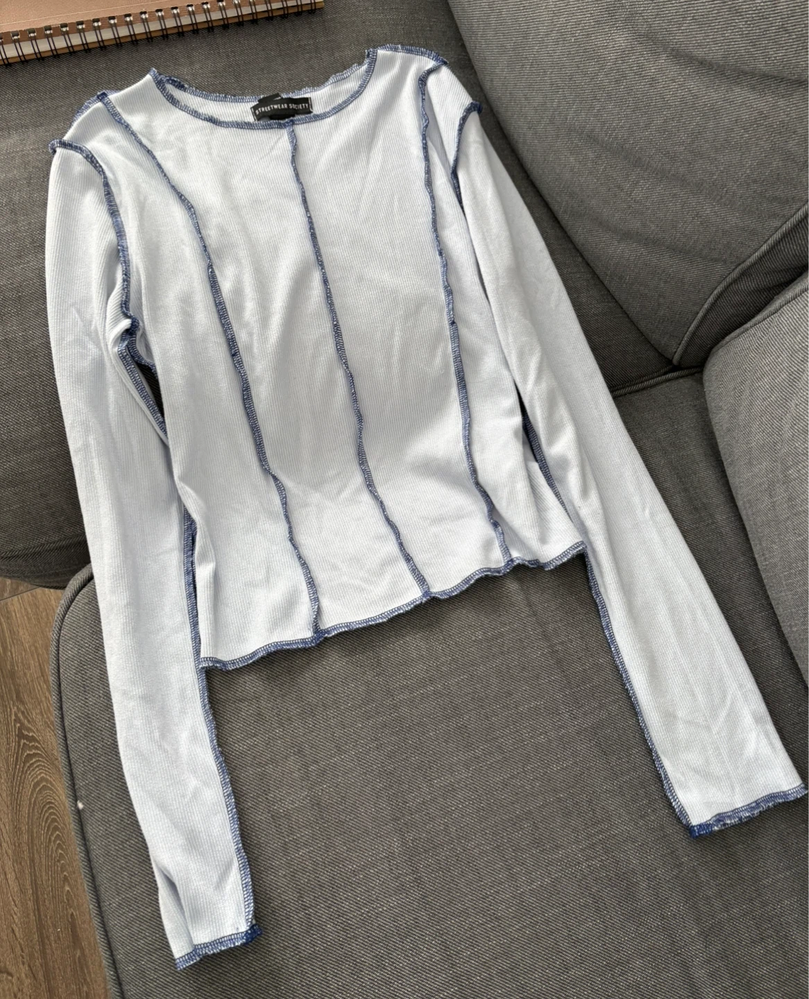 Light blue top - photo 2