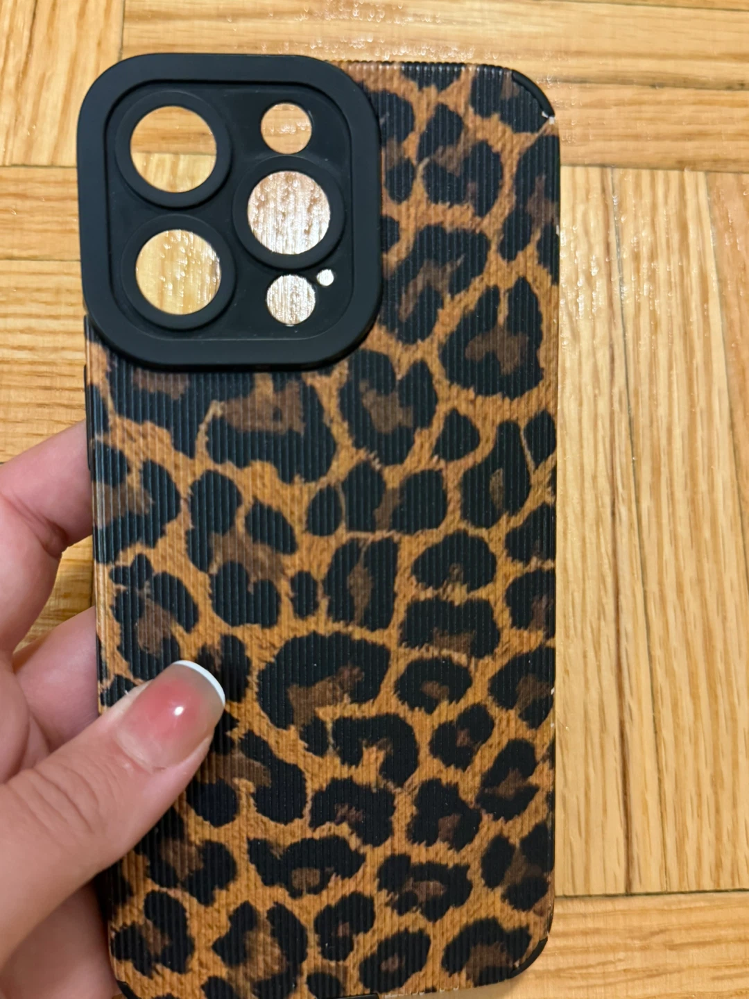 15 pro max Leopard Print Phone Case