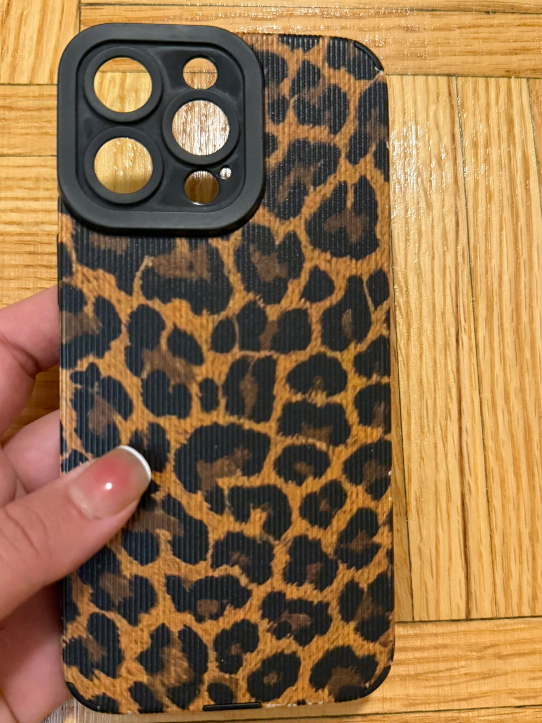15 pro max Leopard Print Phone Case - photo 2
