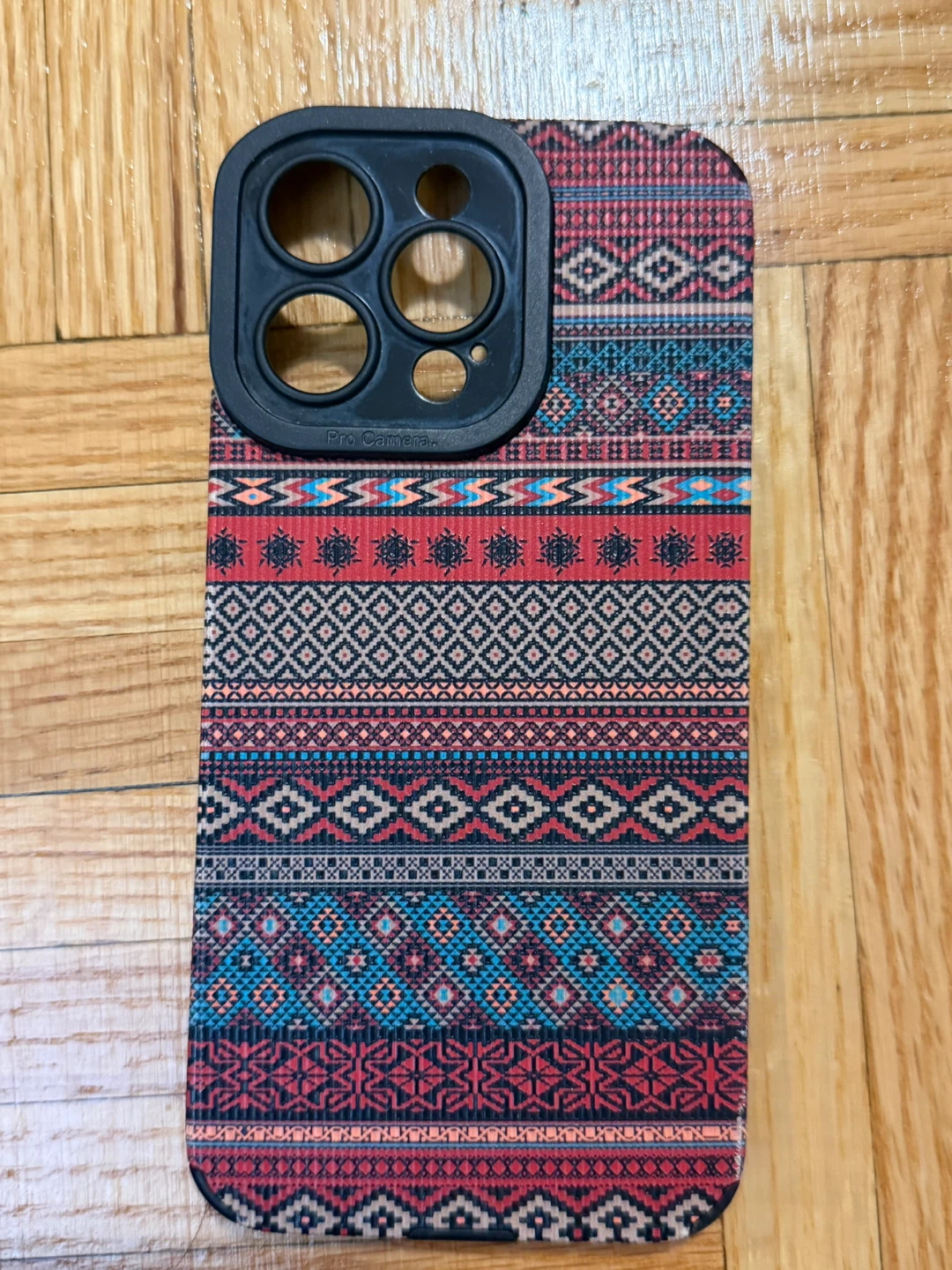 15 pro max Phone Case with Geometric Pattern