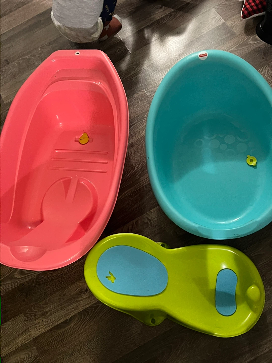 Fisher-Price Baby Bath Tub Set with Infant Insert