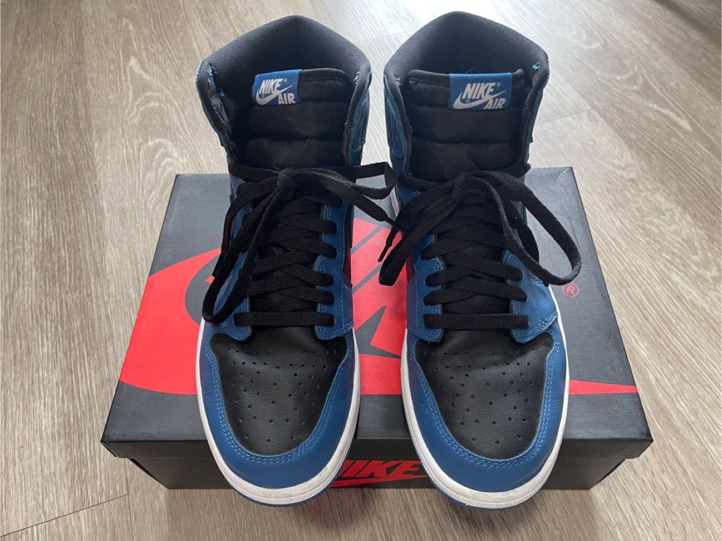 Air Jordan 1 High OG “Marine Blue”