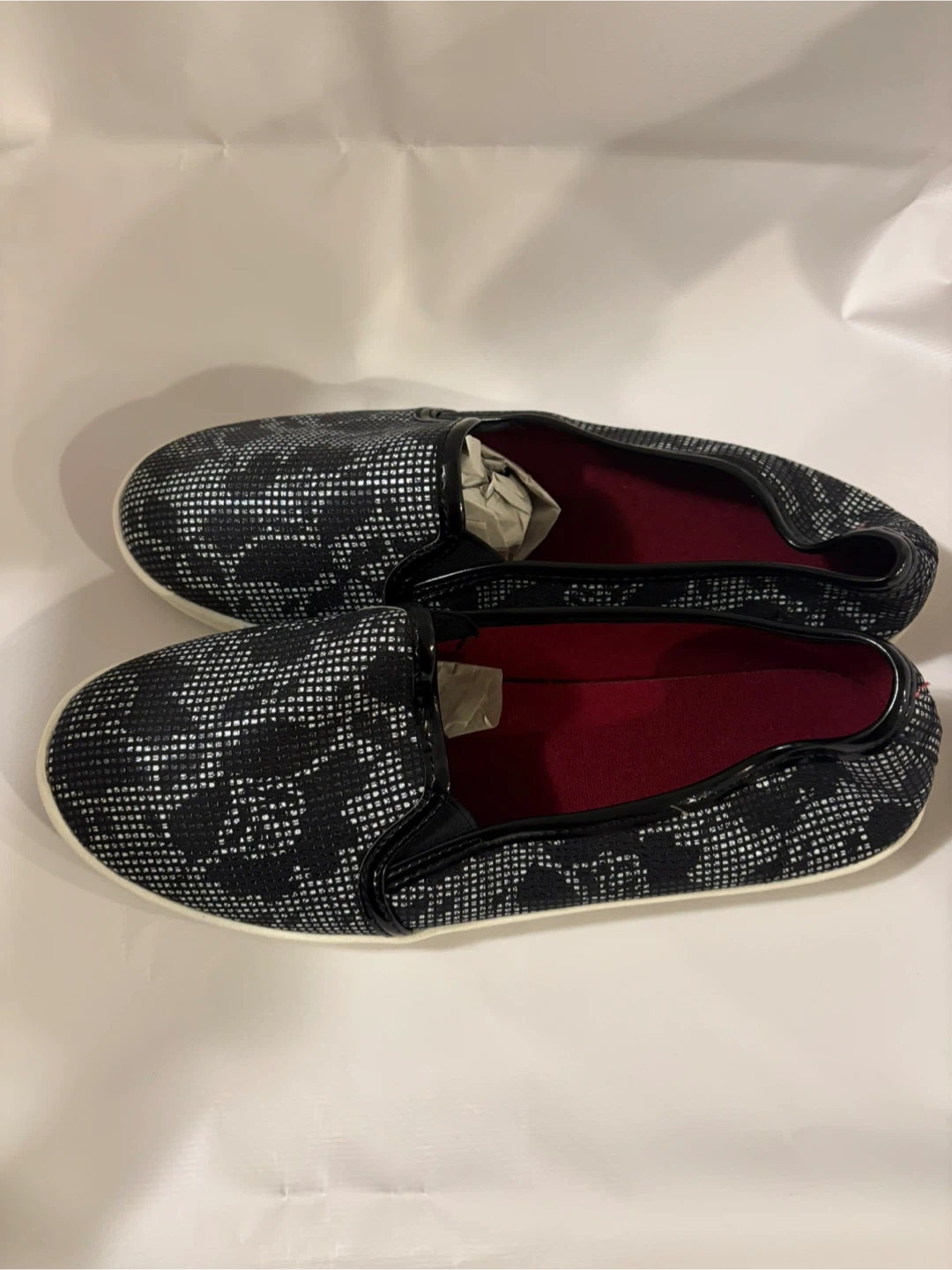Fashion Printed Sneakers size 8 - photo 2