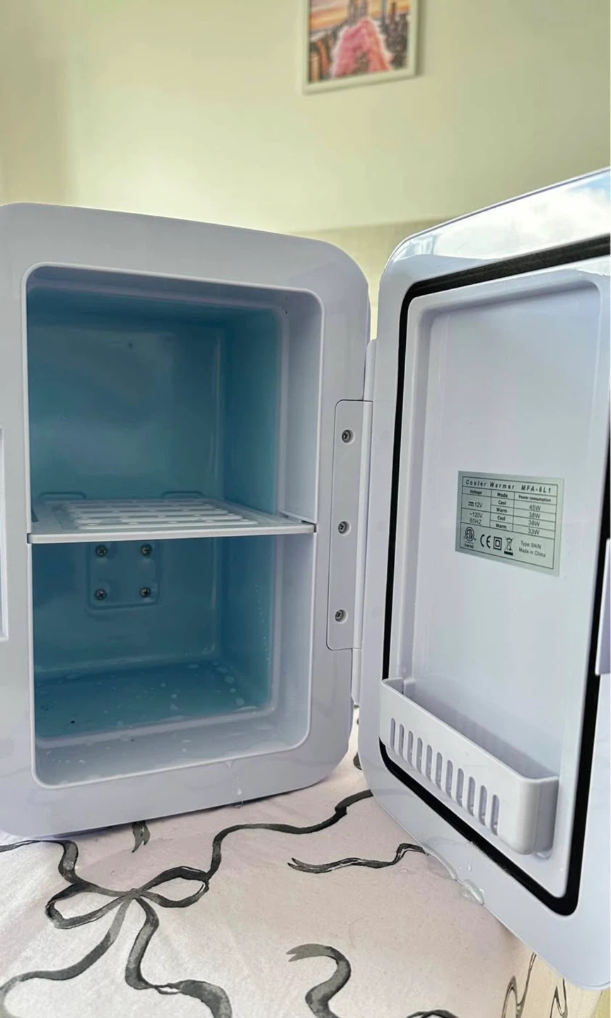 Good Molecules Mini Fridge - photo 2