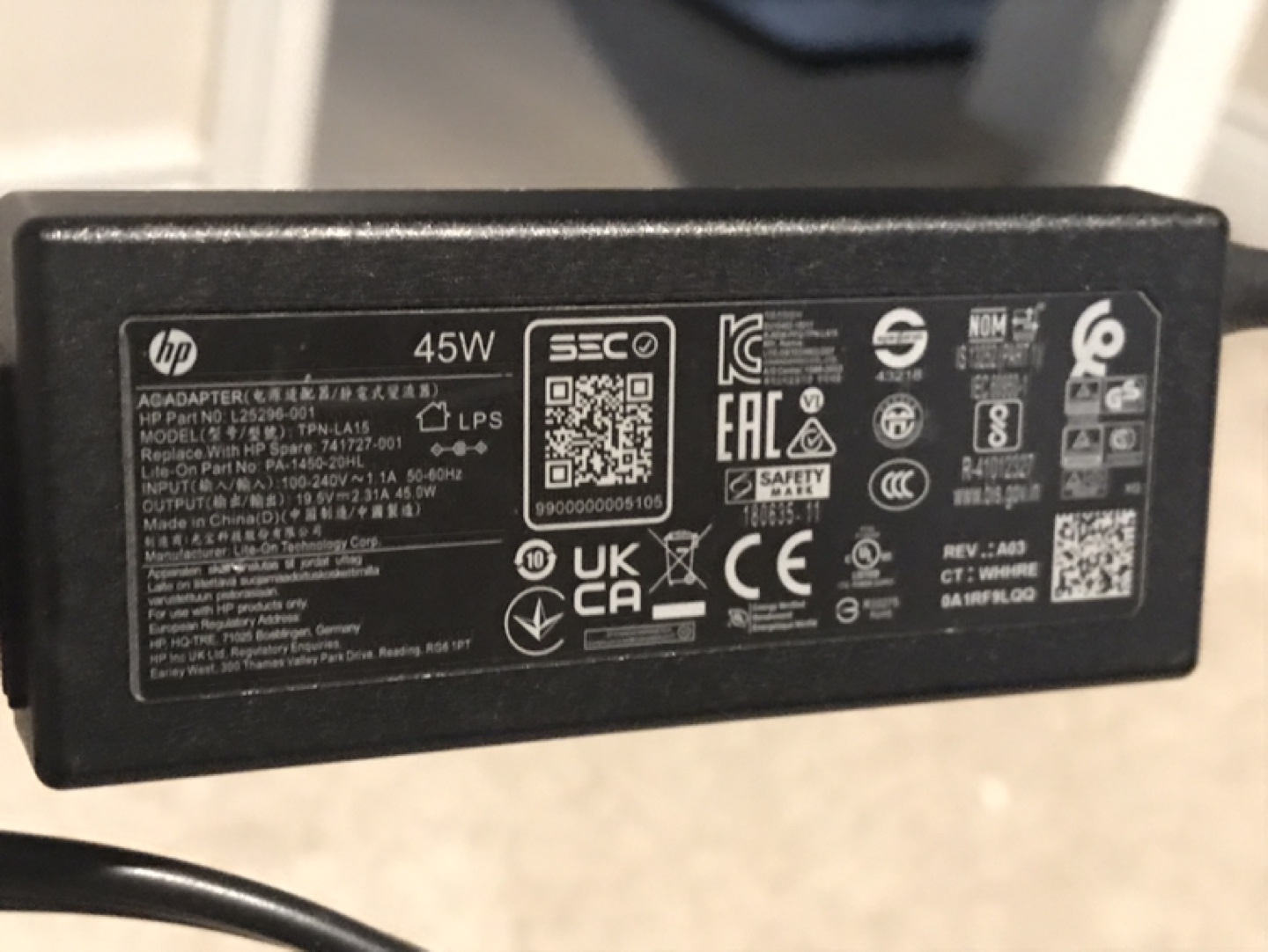 HP 45W AC Adapter Laptop Charger - photo 2