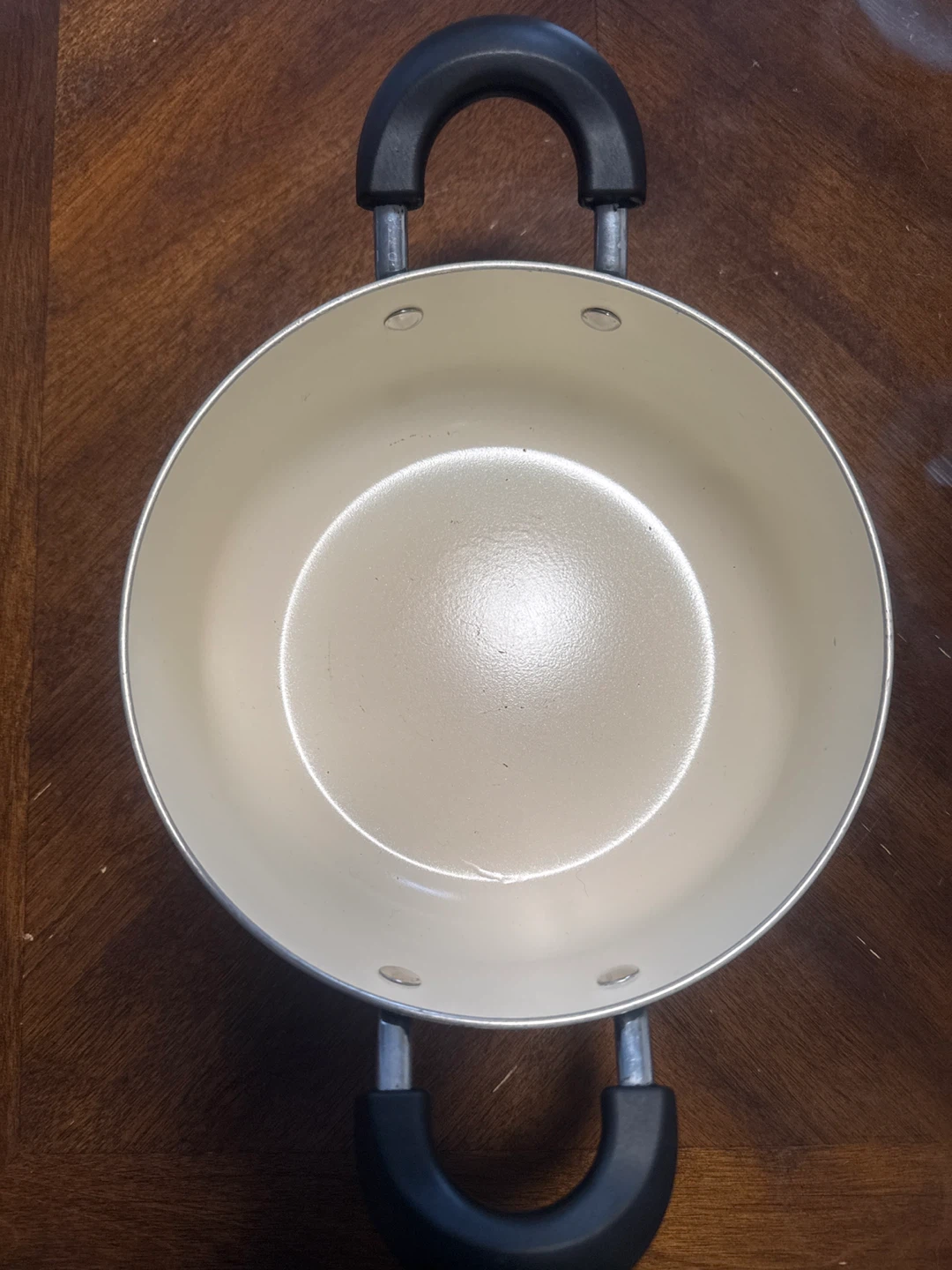 Black Saucepan with Helper Handle