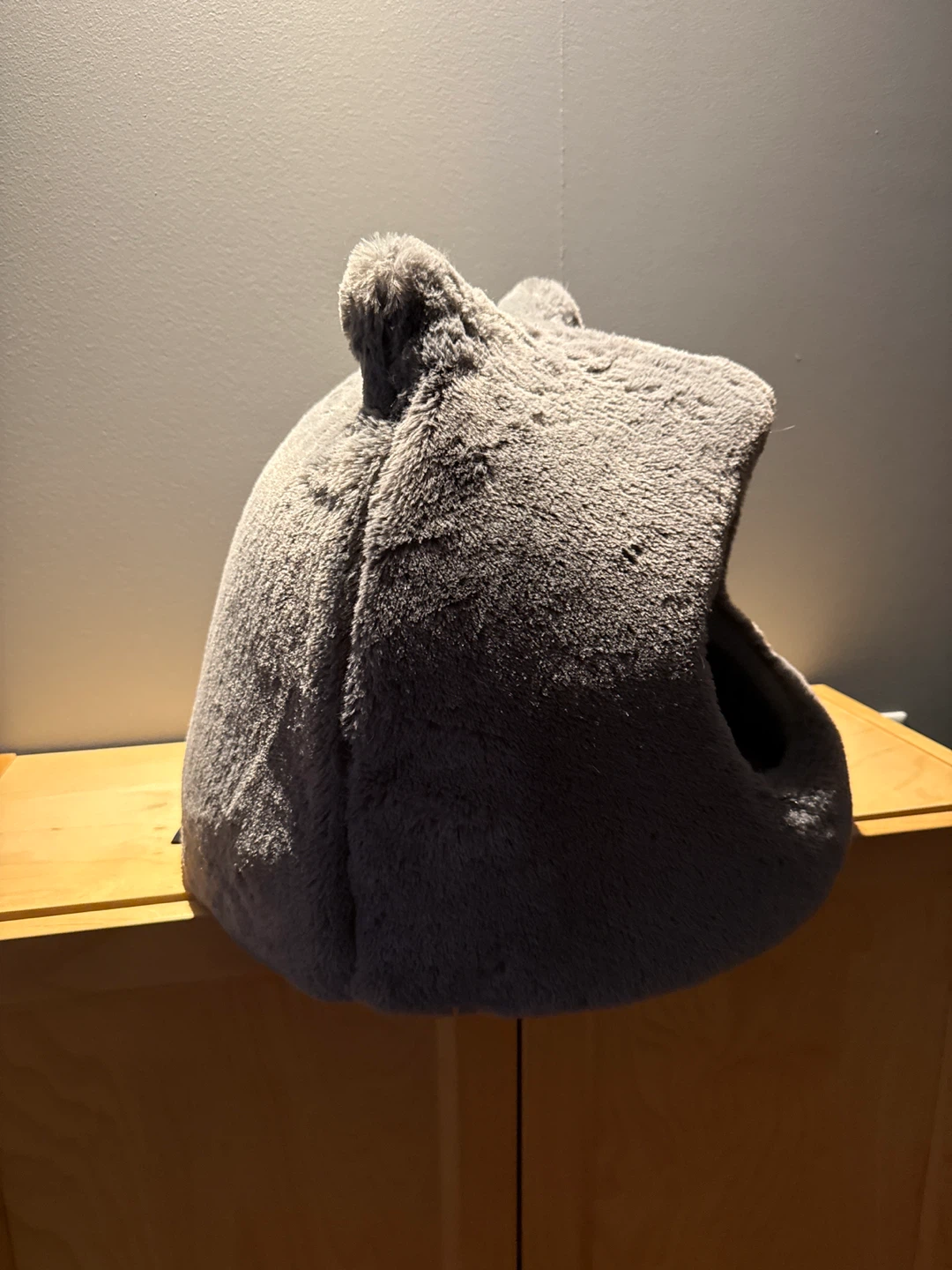 Grey Plush Cat Bed with Ears - photo 2