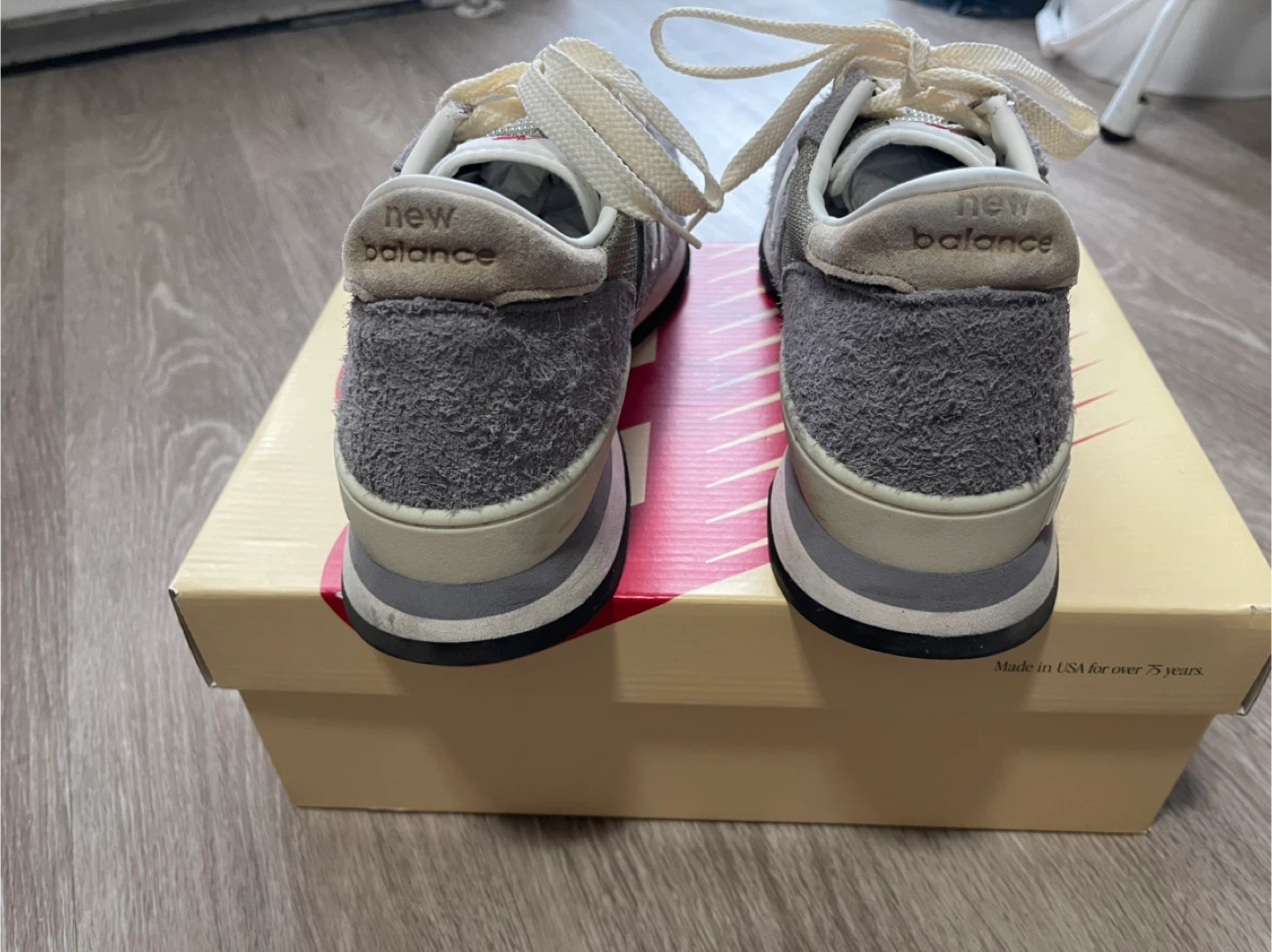 New Balance 990 V5 Grey Athletic Shoes - photo 3