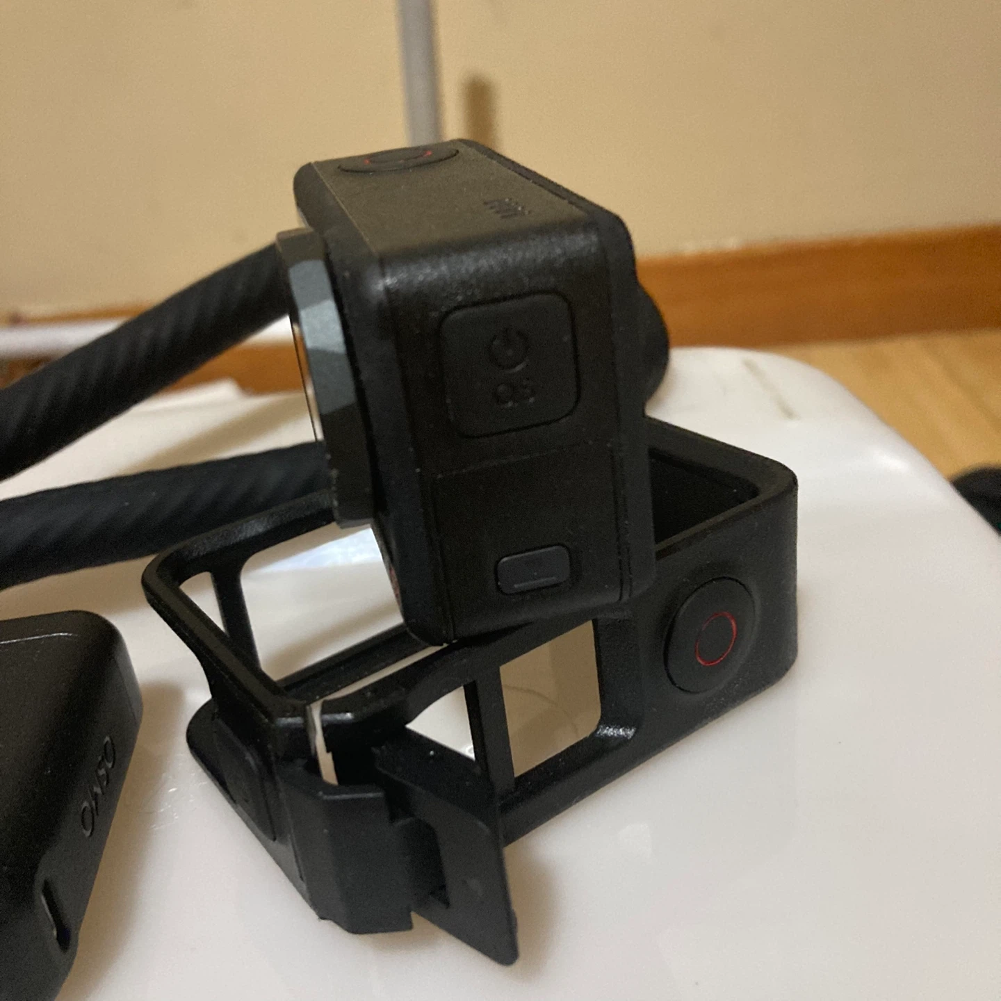DJI Action 5 camera with Accessories - photo 3