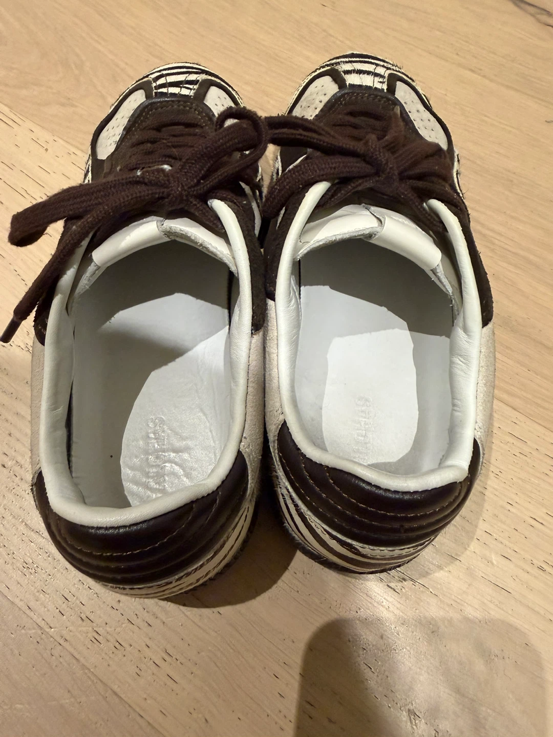 ALOHAS Zebra Print Sneakers - photo 3