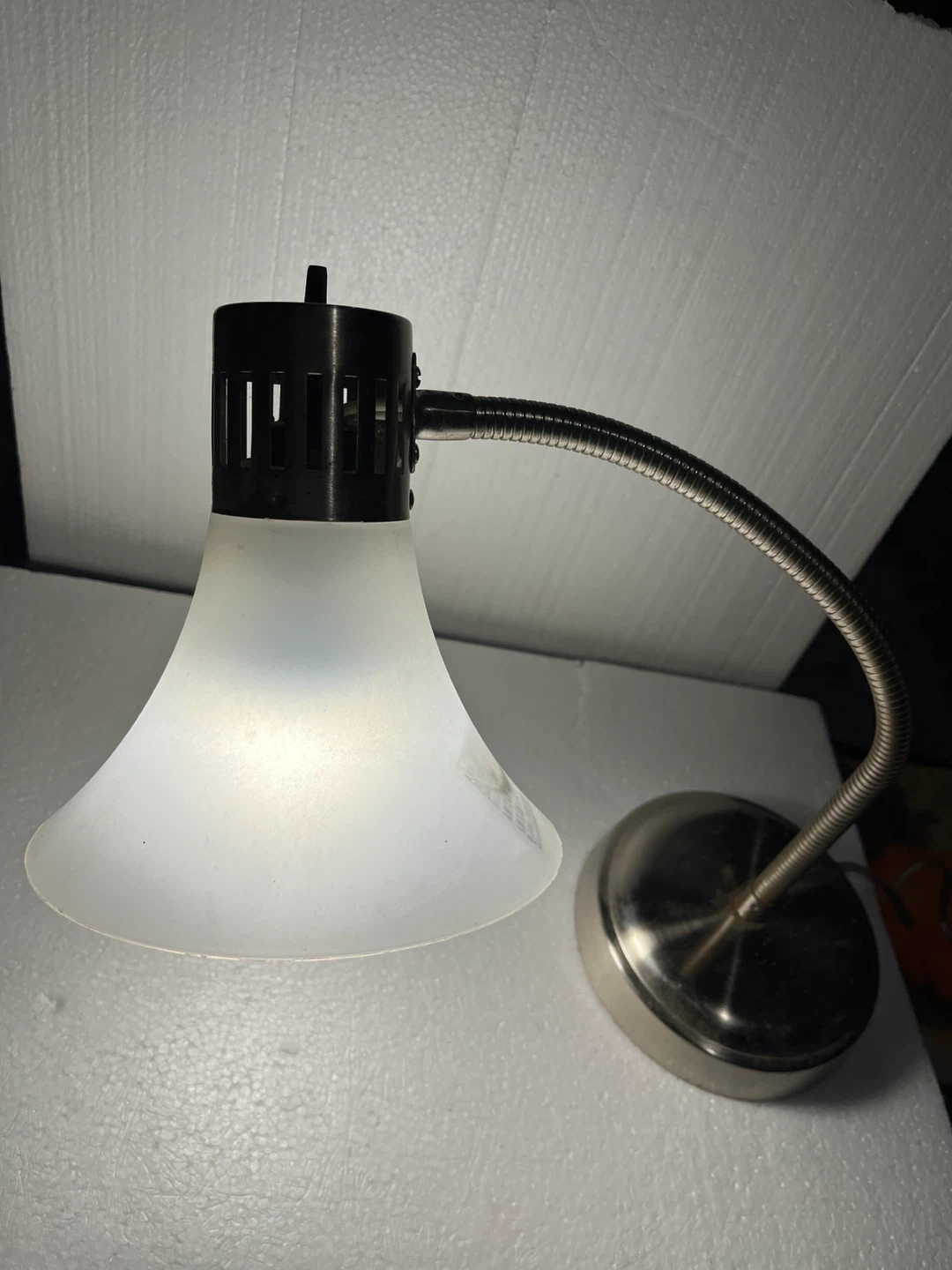 Adjustable Gooseneck Desk Lamp - photo 2