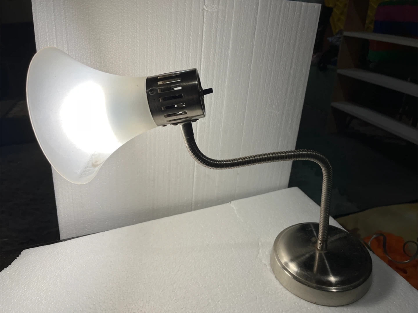 Adjustable Gooseneck Desk Lamp - photo 3