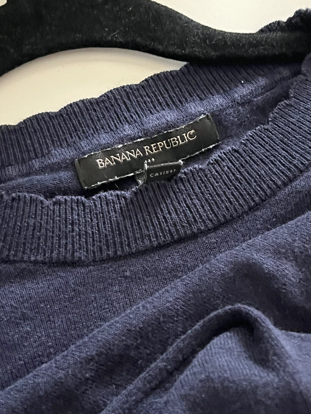 Banana Republic Sweater - photo 3
