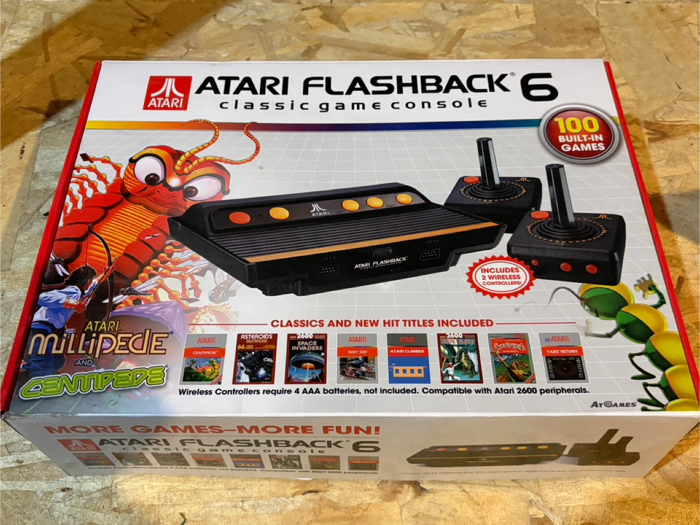 Atari Flashback 6 Classic Game Console with 2 Controllers