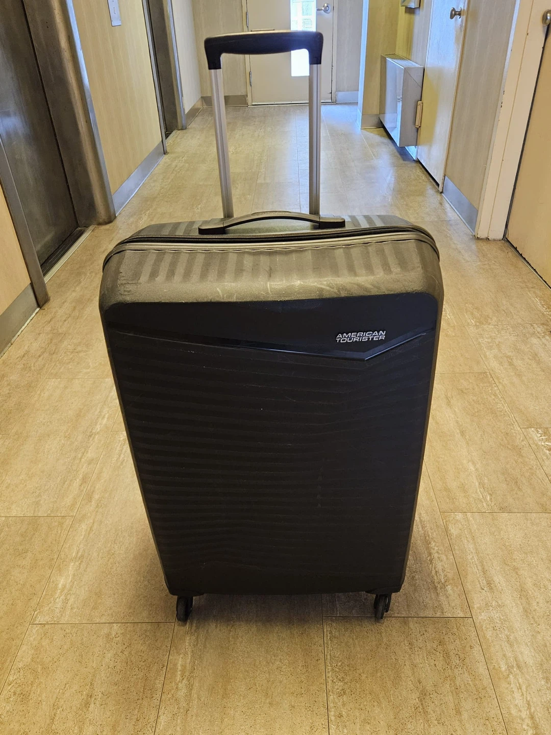 American Tourister Black Large Suitcase