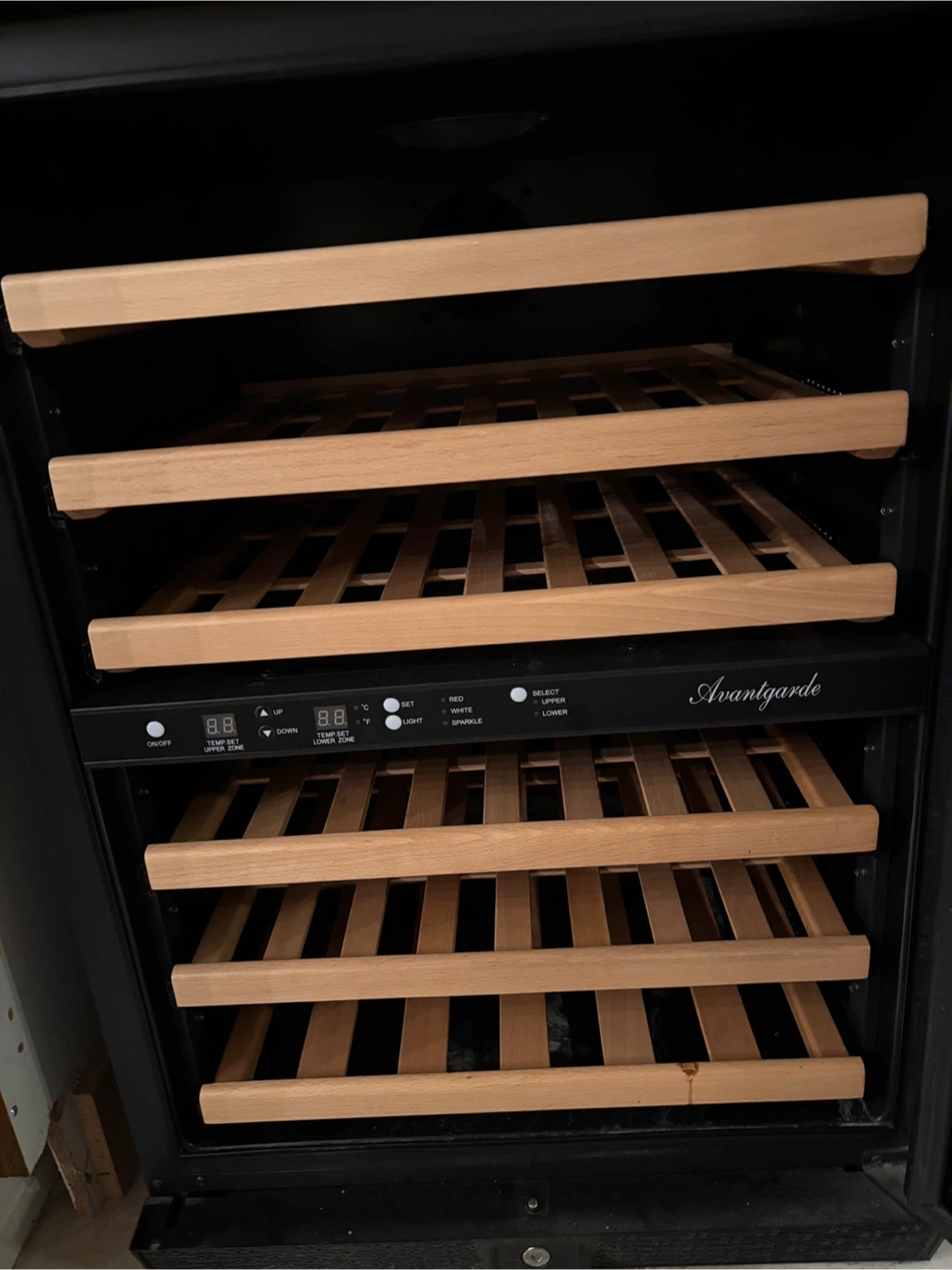 Avantgarde Wine Fridge - Needs Repair!! - photo 5