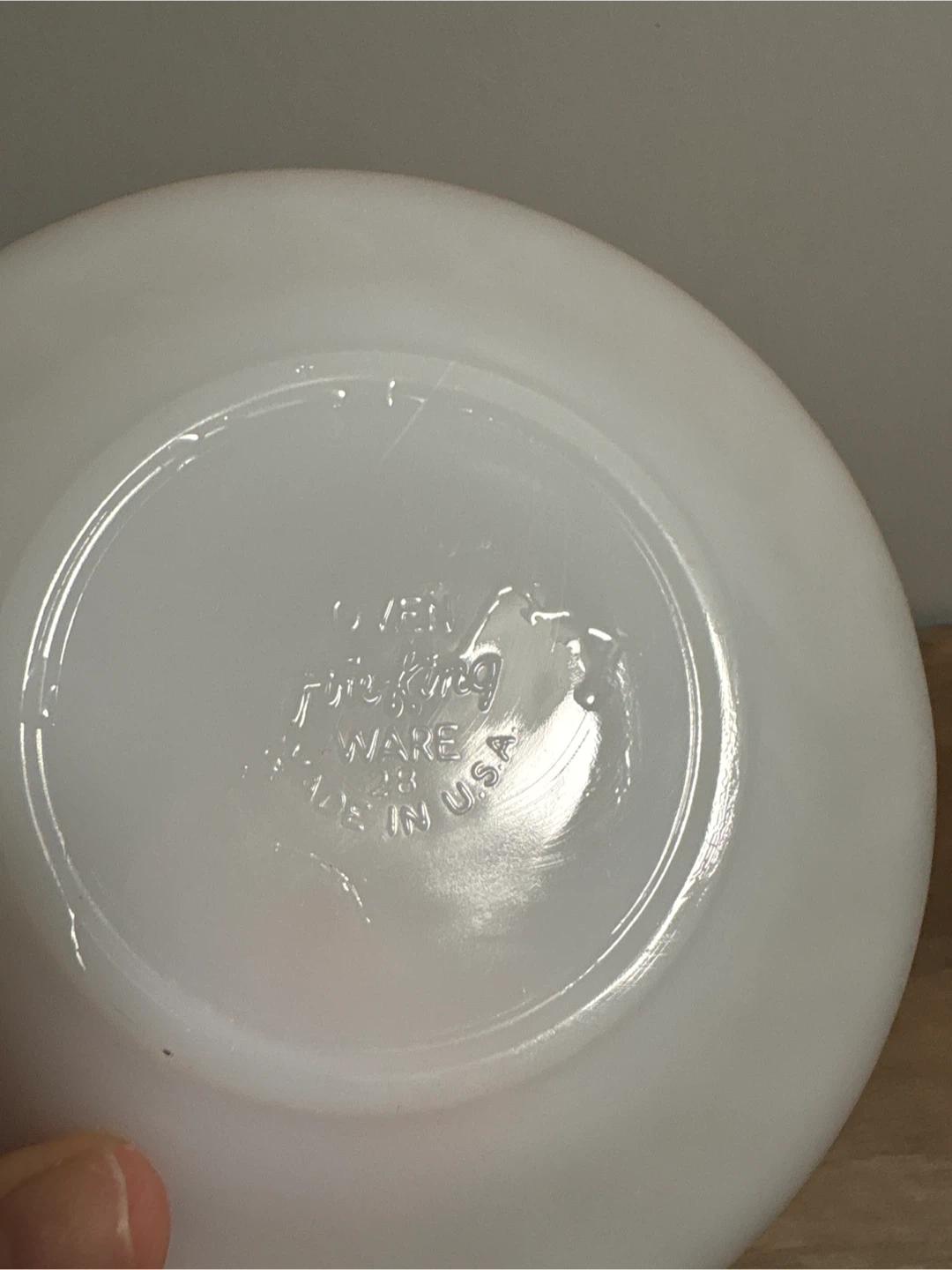 Set of 4 Fire-King Milk Glass Saucers with Gold Rim - photo 3