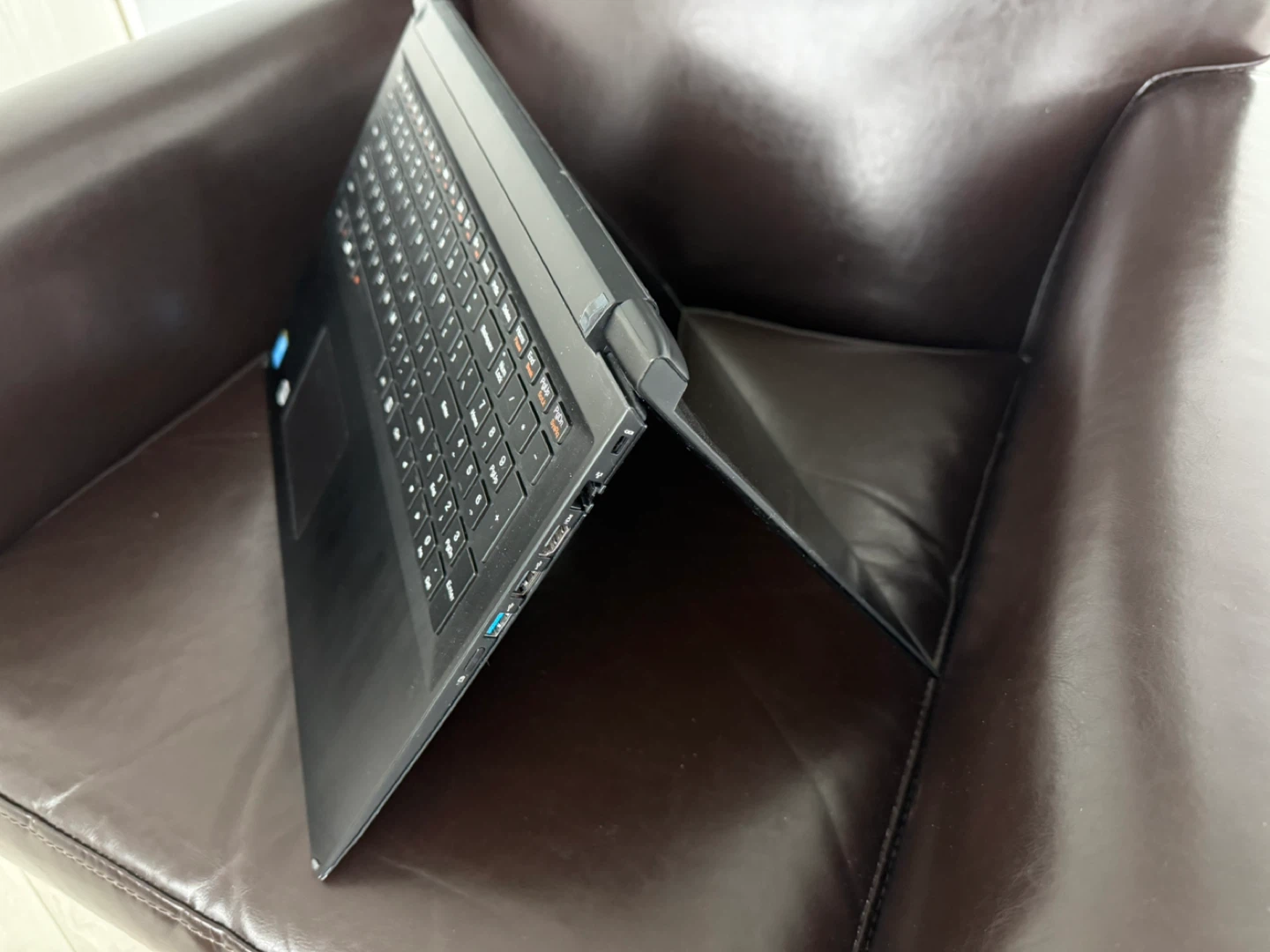 Lenovo Edge 15 Laptop - photo 4