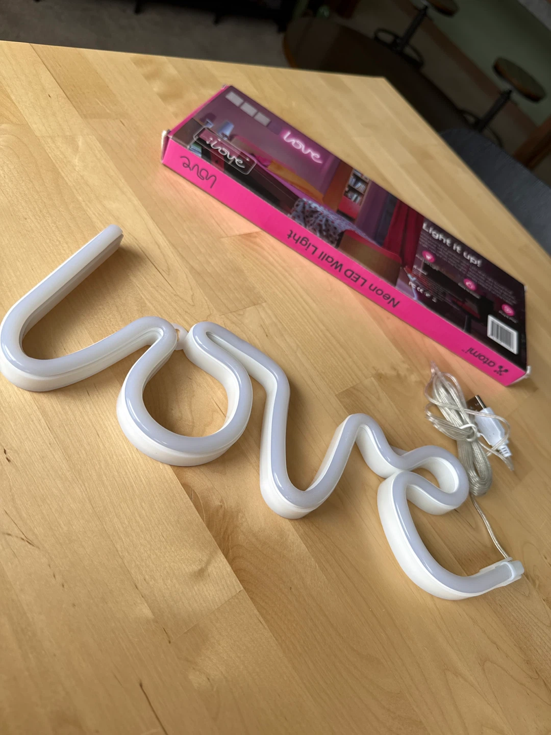 iLove Neon LED Wall Light - Love Shape