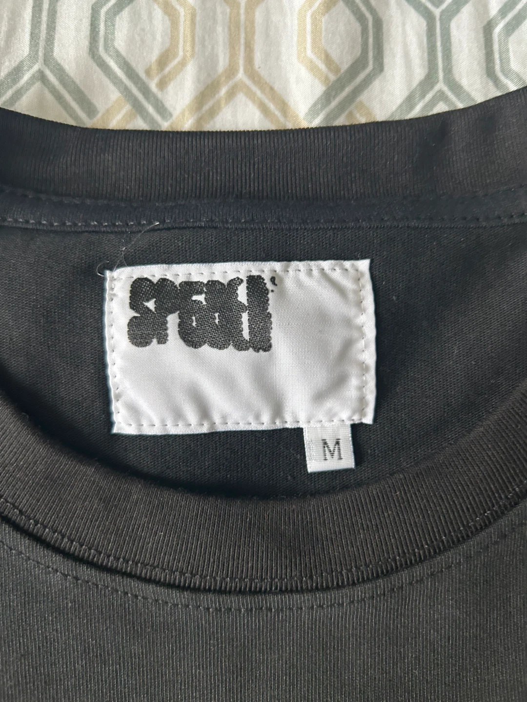 !NEED SOLD!Sp5der/Spider shirt Size medium - photo 2