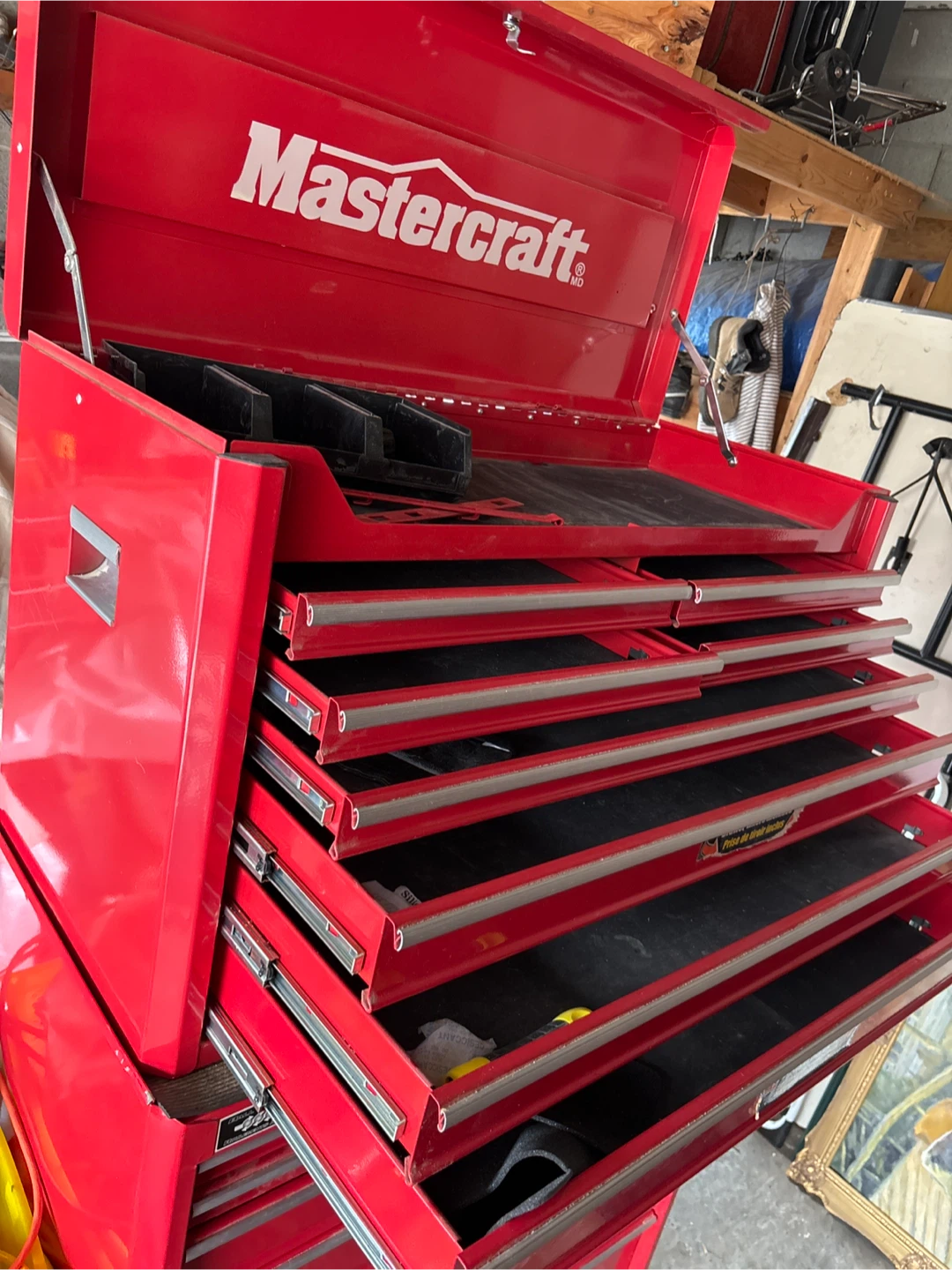 Mastercraft Red Tool Chest - photo 3
