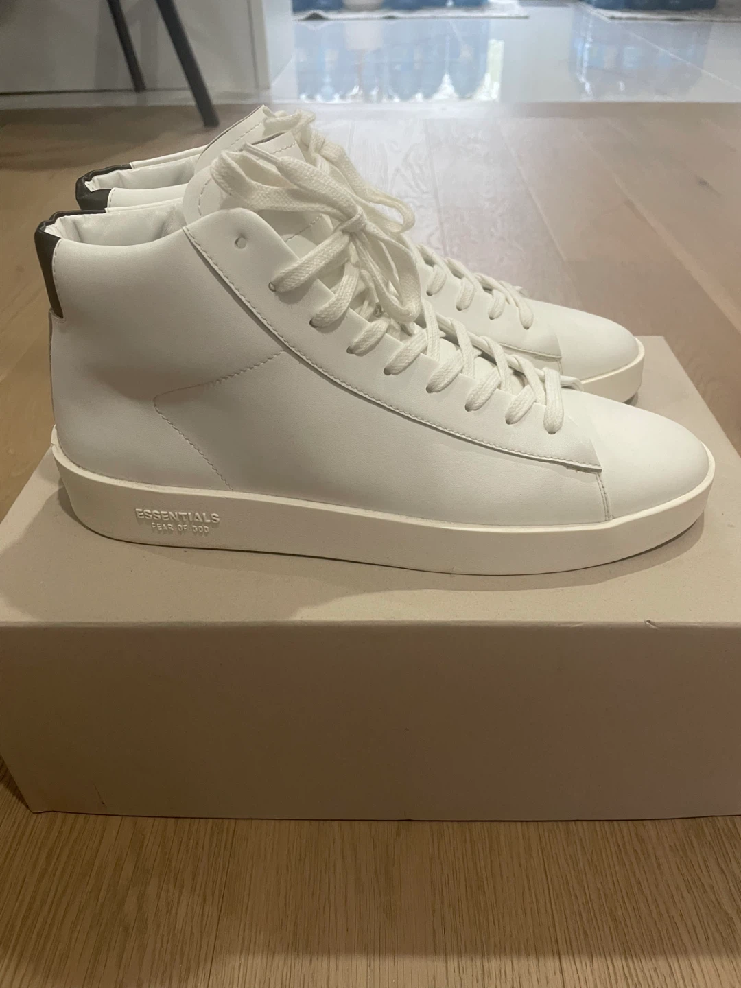 Fear of God Essentials White Leather Mid-Top Sneakers Size 41 - photo 3