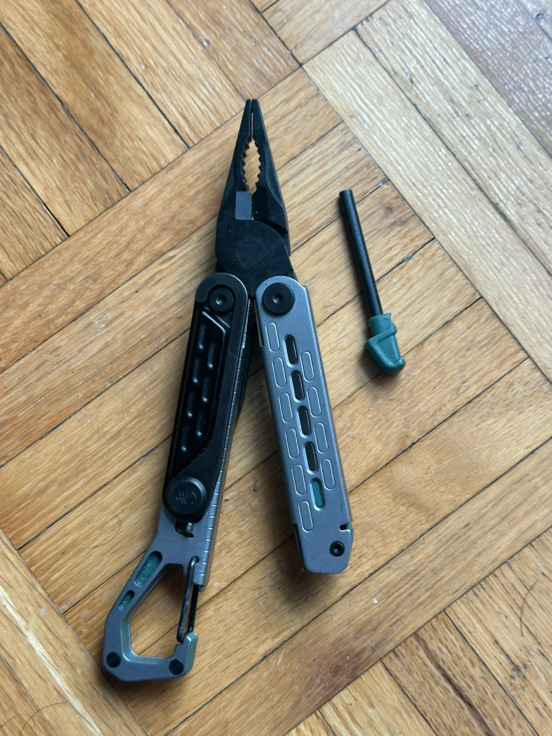 Gerber Multitool tool