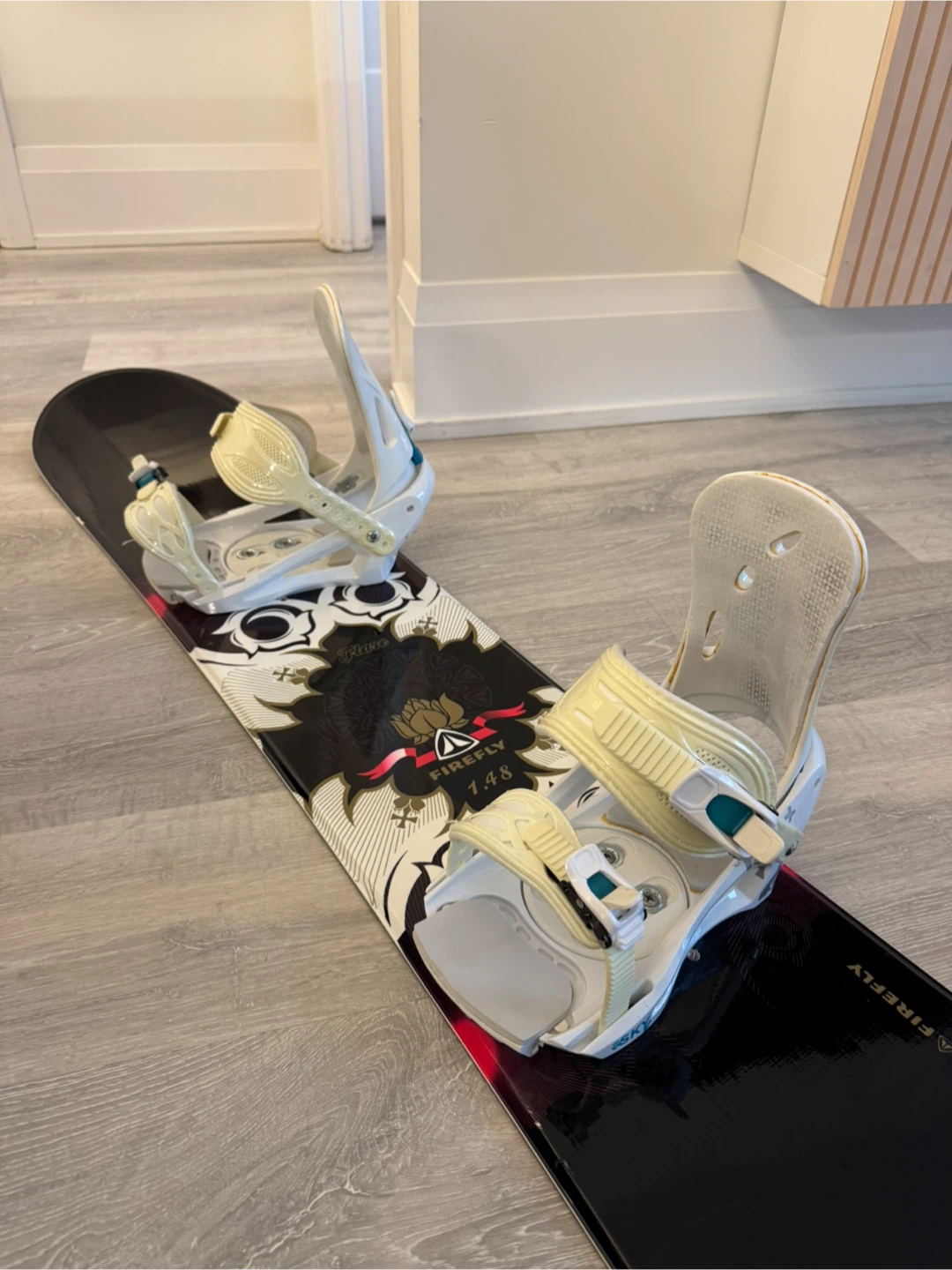 Snowboard with Bindings - 148cm - photo 3