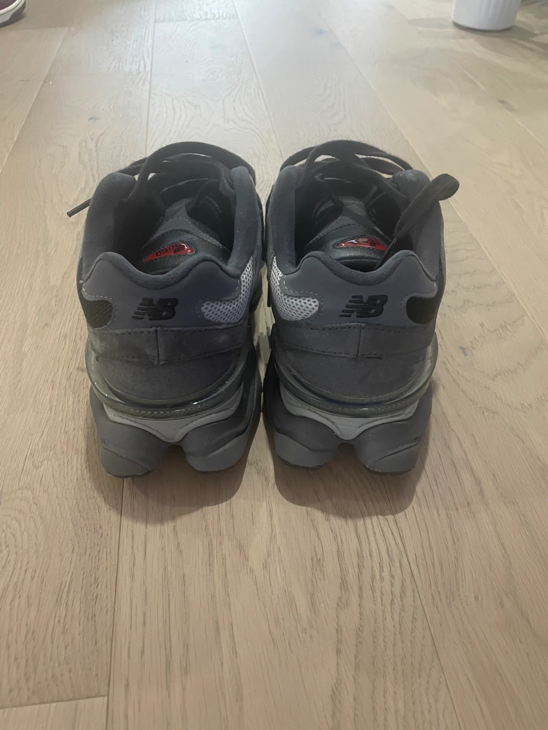 New Balance 9060 Grey Sneakers - photo 4