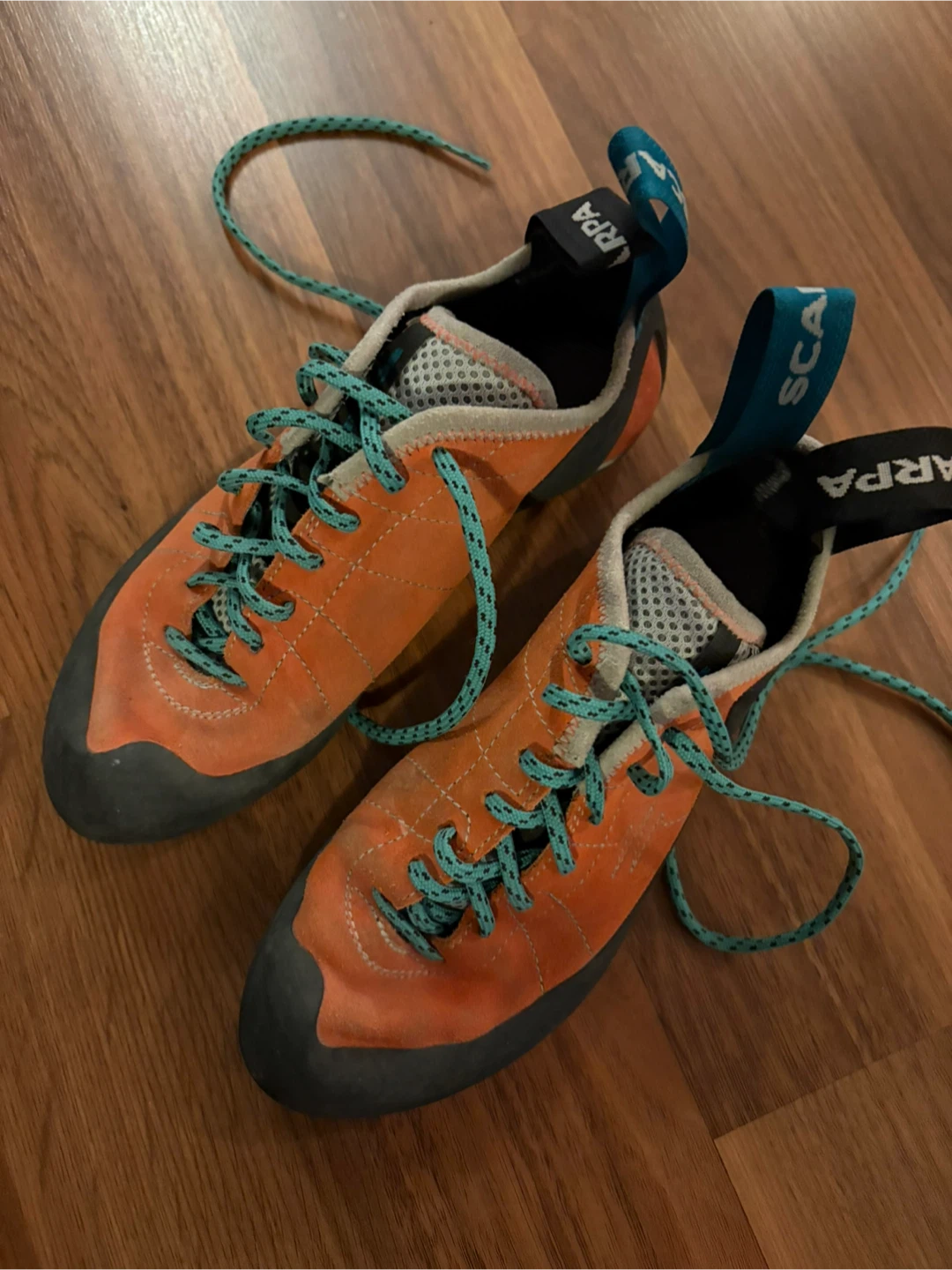 Scarpa Women’s Climbing Shoes