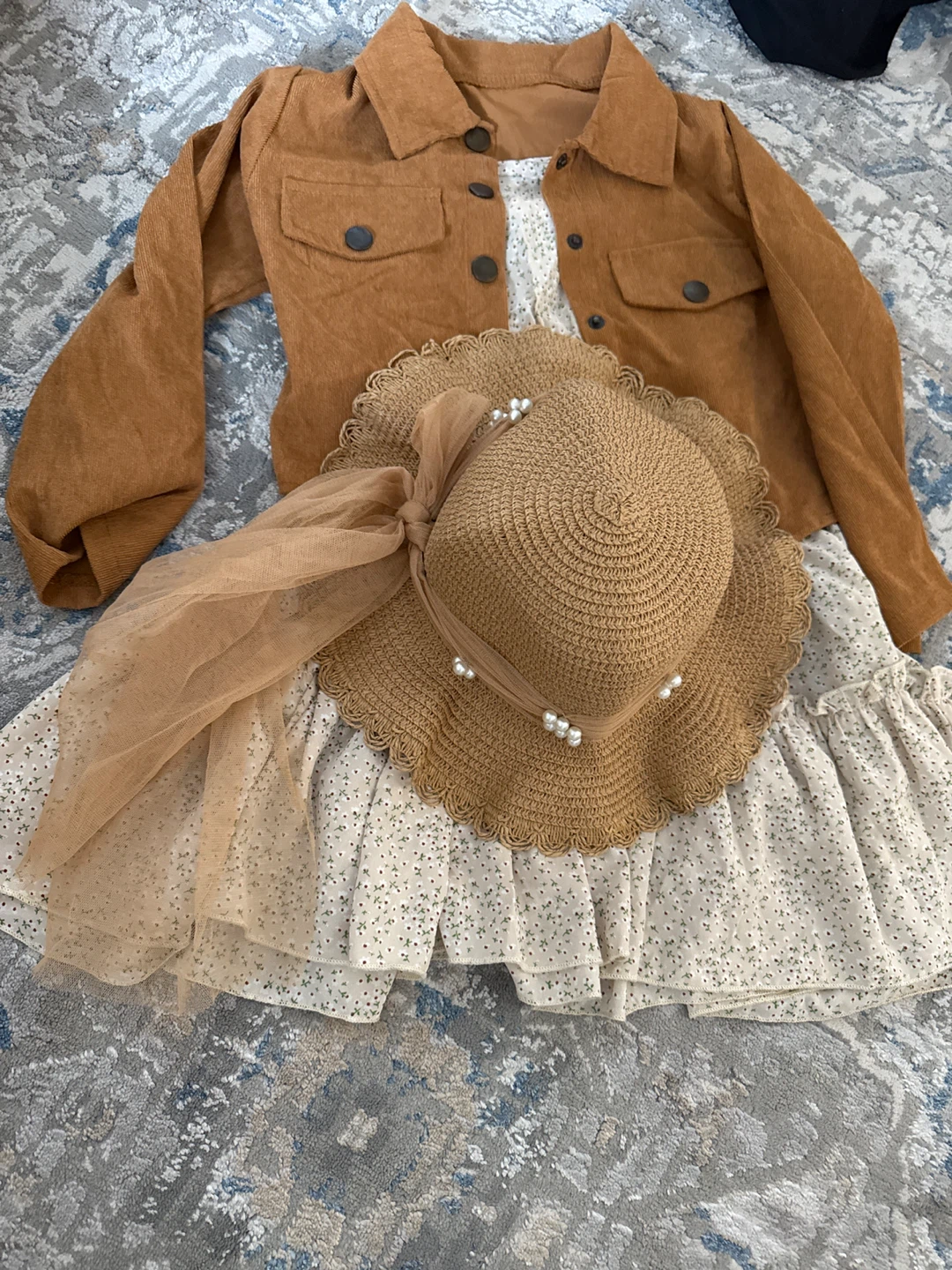Children's Outfit with Hat