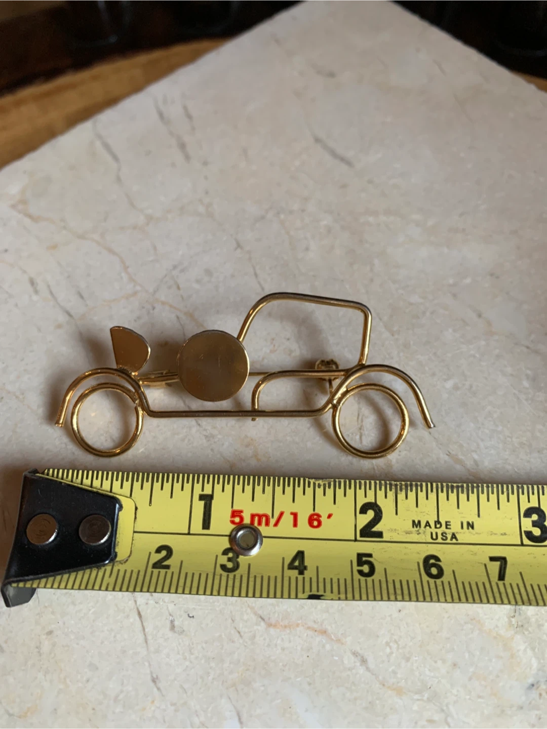 Vintage Gold Tone Wire Car Brooch Pin - photo 4