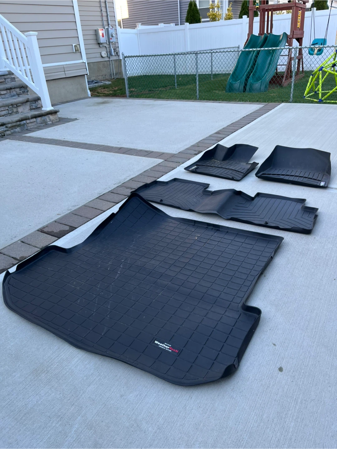WeatherTech Floor Liners (Set of 4) for Hyundai Palisades 2022